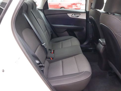 Used 2023 Kia Forte LXS image 19