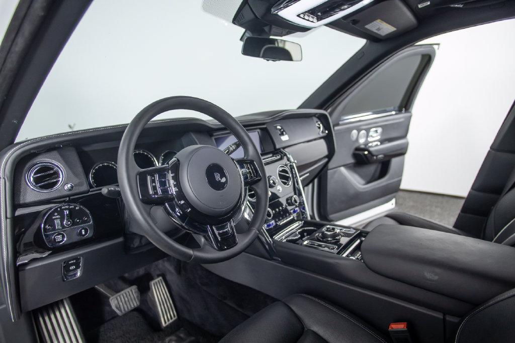 Used 2019 Rolls-Royce Cullinan AWD/4WD image 41