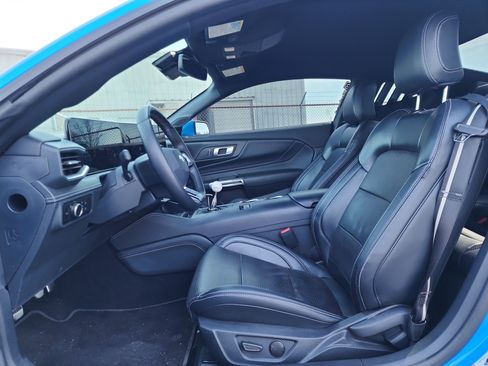 Used 2024 Ford Mustang GT Premium image 11