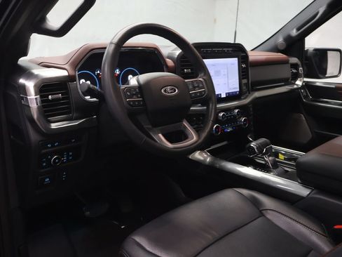 Used 2023 Ford F150 Lariat w/ Equipment Group 502A High AWD/4WD image 17