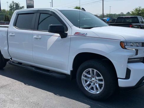Certified 2022 Chevrolet Silverado 1500 RST AWD/4WD image 2