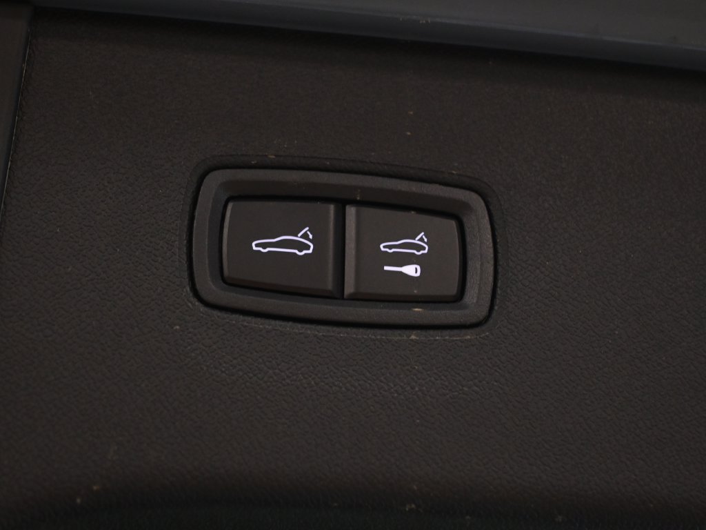 Used 2026 Porsche Cayenne E-Hybrid AWD/4WD image 42