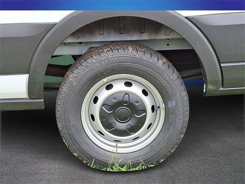 New 2024 Ford Transit 250 148 Medium Roof w/ Load Area Protection Package image 3