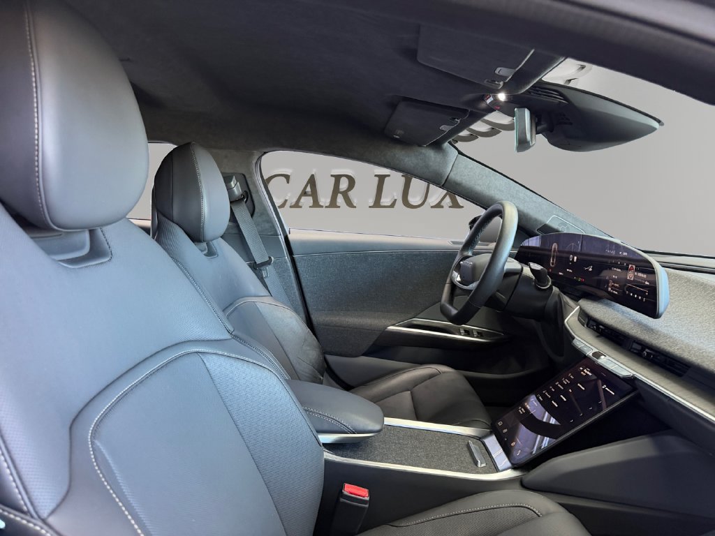 Used 2023 Lucid Air Pure RWD image 15
