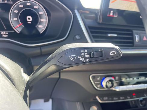 Used 2023 Audi Q5 2.0T Prestige w/ Prestige Package image 25