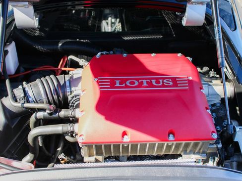Used 2020 Lotus Evora RWD image 23
