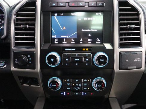 Used 2019 Ford F250 Platinum w/ Platinum Ultimate Package AWD/4WD image 66