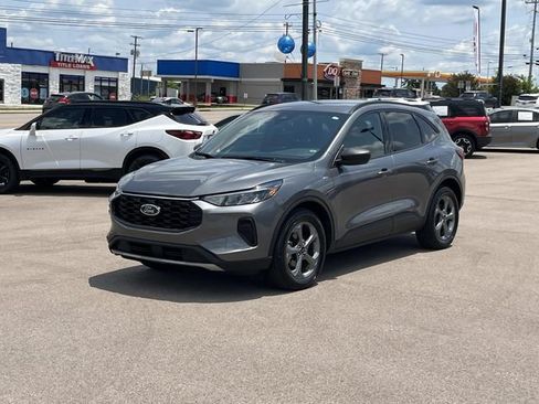 Used 2025 Ford Escape ST-Line FWD image 9