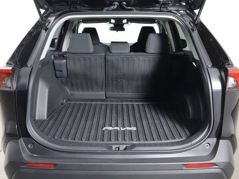 Used 2025 Toyota RAV4 LE FWD image 18