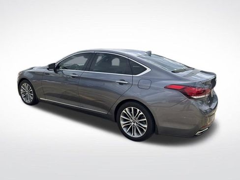Used 2017 Genesis G80 3.8 RWD image 3