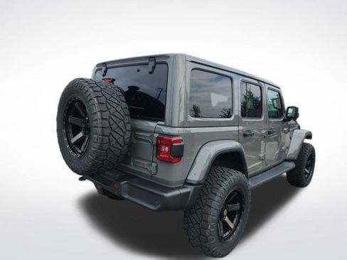 Used 2021 Jeep Wrangler Unlimited Sahara AWD/4WD image 8