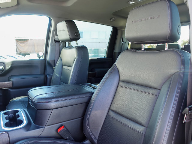 Used 2023 GMC Sierra 3500 Denali AWD/4WD image 26