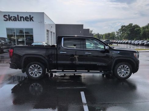 Used 2019 GMC Sierra 1500 Denali w/ Driver Alert Package II AWD/4WD image 8