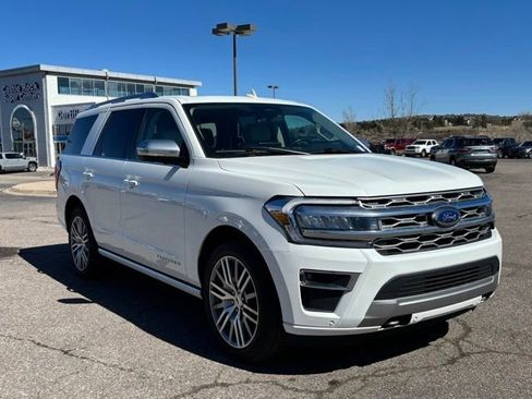 Used 2022 Ford Expedition Platinum image 8