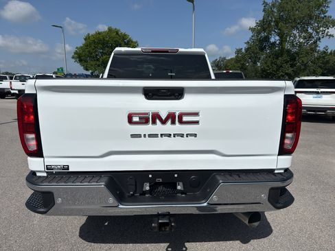 Used 2026 GMC Sierra 2500 Pro w/ 1SA Pro Safety Plus Package AWD/4WD image 6