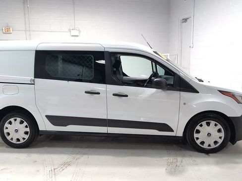 Used 2022 Ford Transit Connect XL FWD image 2