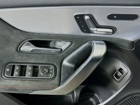 Used 2022 Mercedes-Benz A 220 4MATIC image 15