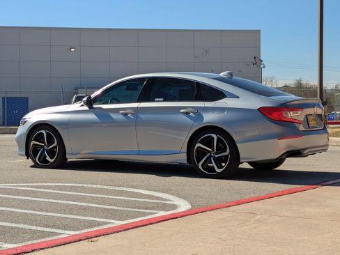 Used 2020 Honda Accord Sport image 6