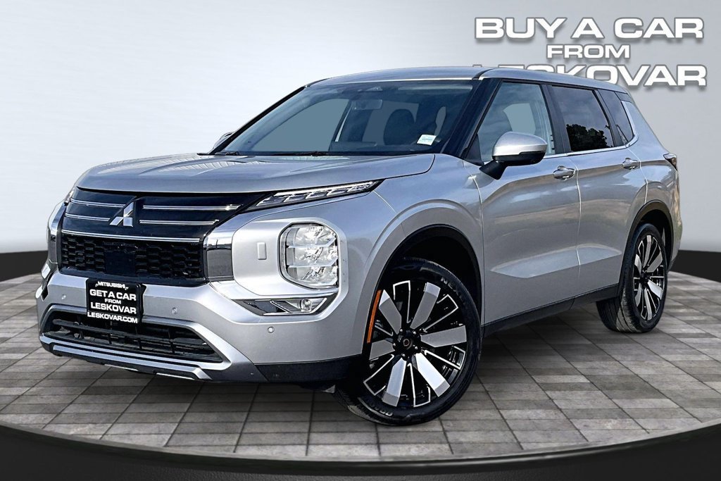 Used 2025 Mitsubishi Outlander SE AWD/4WD image 11