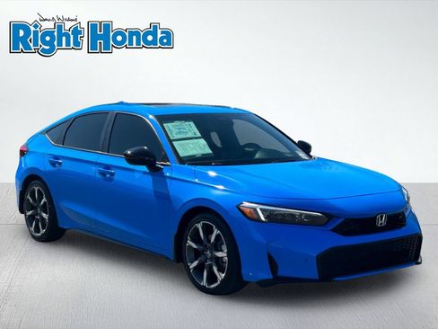 Used 2025 Honda Civic Sport Touring image 8