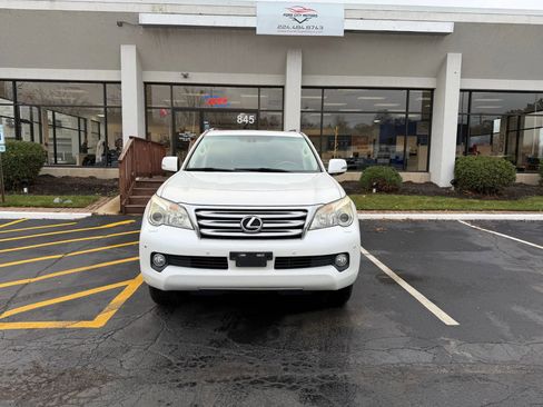 Used 2010 Lexus GX 460 Premium image 2