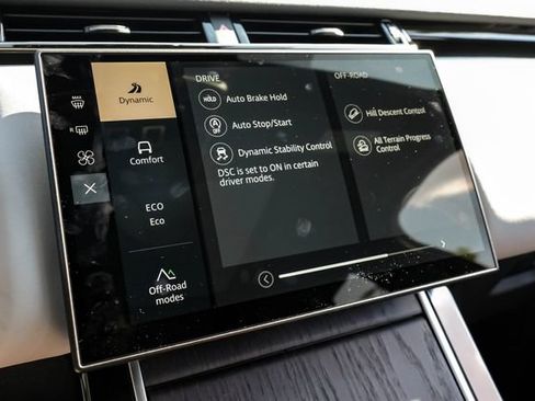 New 2026 Land Rover Range Rover Velar S AWD/4WD image 44