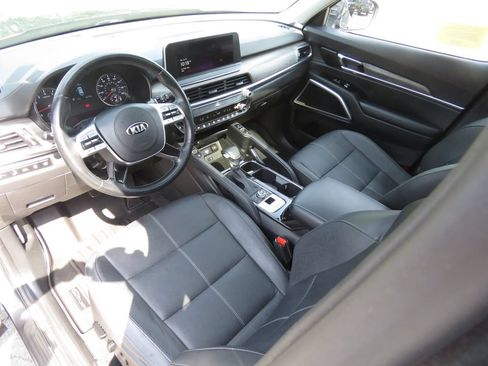 Used 2021 Kia Telluride EX w/ Towing Package AWD/4WD image 11