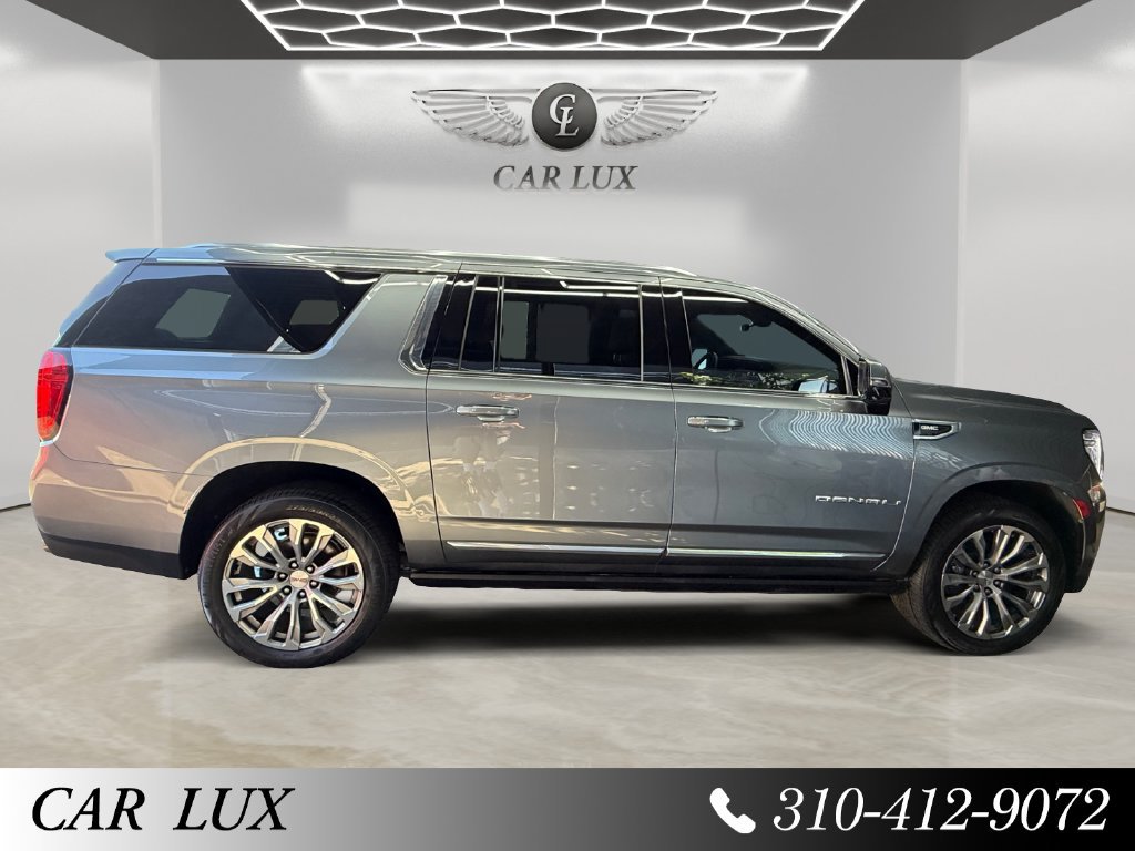 Used 2021 GMC Yukon XL Denali w/ Denali Premium Package AWD/4WD image 6