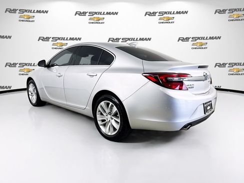Used 2017 Buick Regal AWD image 5