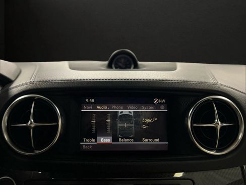 Used 2013 Mercedes-Benz SL 63 AMG image 31