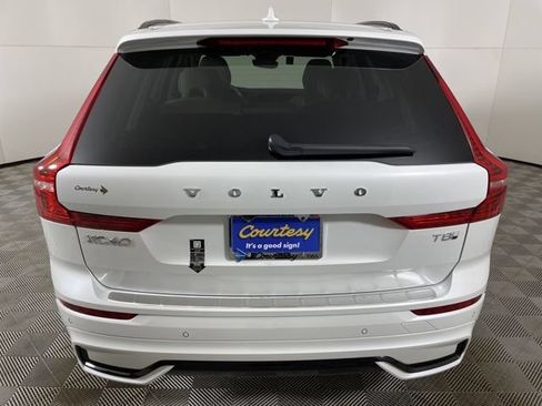 Certified 2025 Volvo XC60 T8 Plus w/ Protection Package Premier AWD/4WD image 12