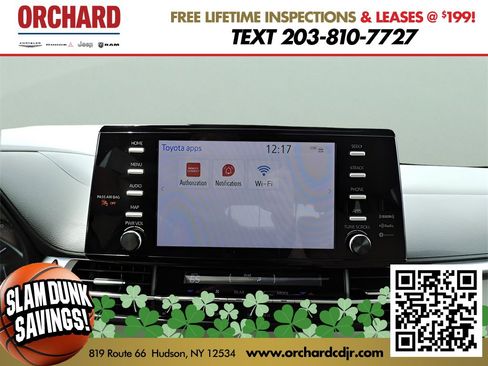 Used 2022 Toyota Sienna XLE image 12