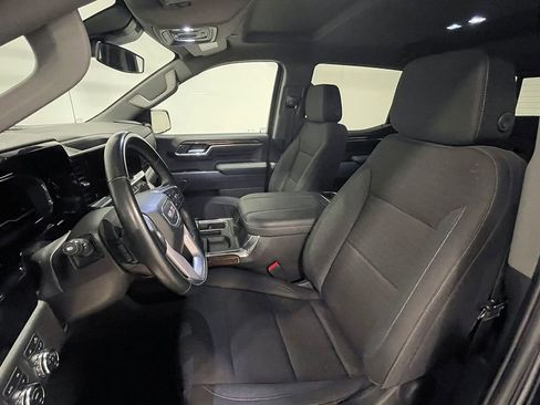 Used 2023 GMC Sierra 1500 Elevation w/ Preferred Package AWD/4WD image 3