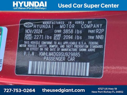 Certified 2025 Hyundai Elantra Sport FWD image 32
