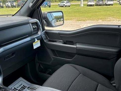 New 2025 Ford F150 XLT w/ Equipment Group 301A Standard image 17