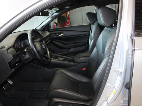Used 2023 Honda Accord Sport image 10