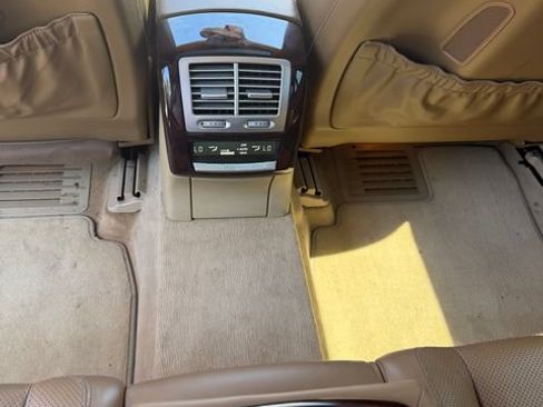 Used 2007 Mercedes-Benz S 600 image 11