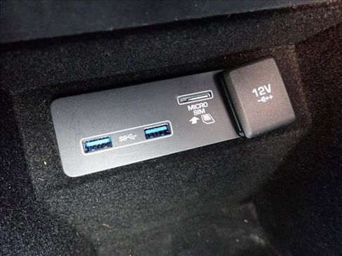 Used 2020 Land Rover Range Rover Evoque S image 20