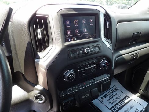 Used 2024 Chevrolet Silverado 3500 W/T w/ Snow Plow Prep Package AWD/4WD image 23