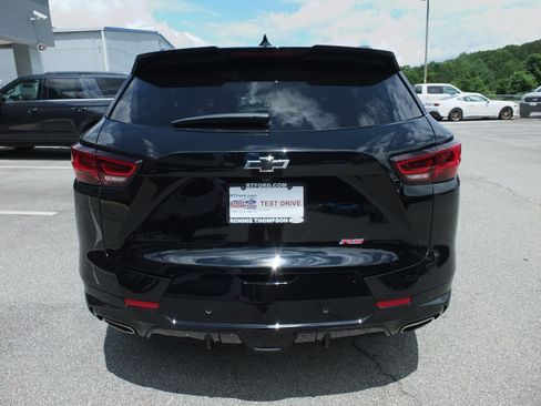Used 2025 Chevrolet Blazer RS FWD image 4