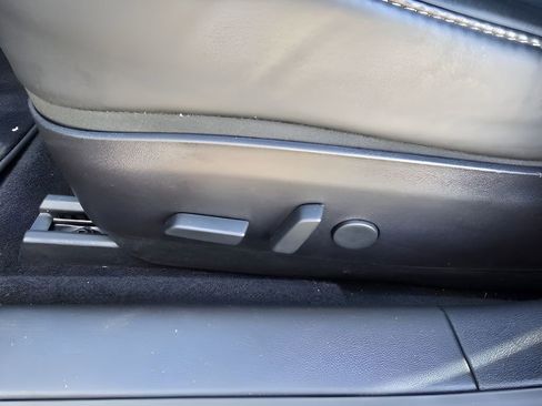 Used 2019 Tesla Model 3 Standard Range Plus image 15