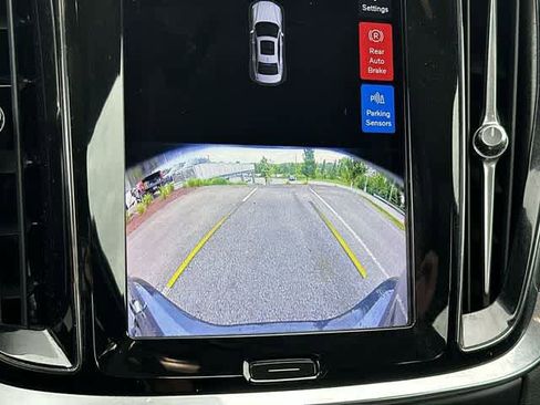 Used 2024 Volvo S60 B5 Core w/ Climate Package FWD image 15