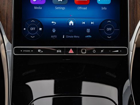 Certified 2026 Mercedes-Benz GLC 300 4MATIC image 35