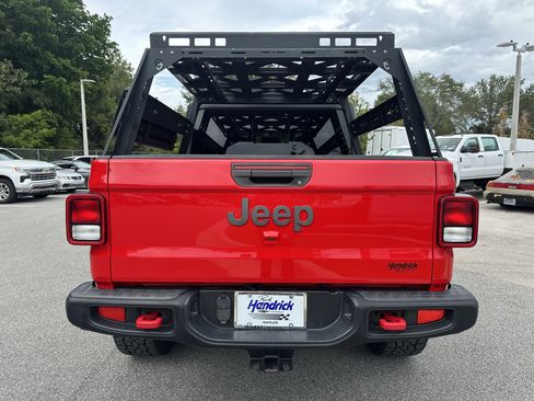 Used 2021 Jeep Gladiator Rubicon w/ Cold Weather Group image 9