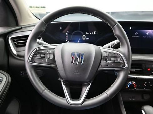 Used 2025 Buick Encore GX Preferred AWD/4WD image 27