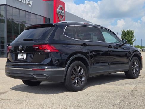 Used 2022 Volkswagen Tiguan SE AWD/4WD image 13