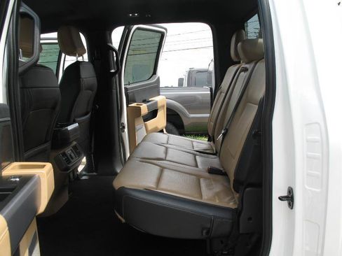 Used 2022 Ford F150 Lariat w/ Equipment Group 502A High AWD/4WD image 26