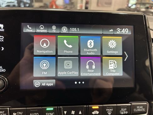 Used 2018 Honda Odyssey Touring image 17