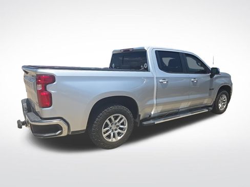 Used 2020 Chevrolet Silverado 1500 LT w/ Texas Edition AWD/4WD image 13