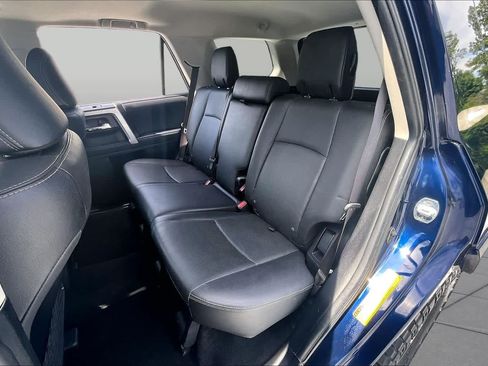 Used 2023 Toyota 4Runner Limited AWD/4WD image 20